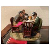 PLANO IN HOME FURNITURE / HOUSEWARES/ FURS PU SUN