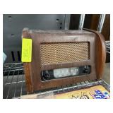 AM TUBE RADIO