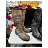 BURBERRY BOOTS