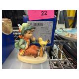 HUMMEL FIGURINE