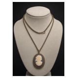 Metal Chain Necklace With Cameo Pendant