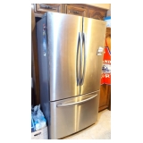 SAMSUNG FRIDGE LESS THAN 15MTHS OLD