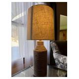 Ceramic table lamp