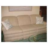 sofa w/recliners