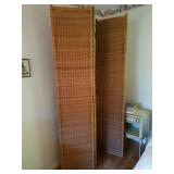 WICKER SCREEN