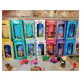 Disney character glasses, 2 sets