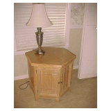 End table