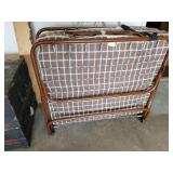 Fold up cot