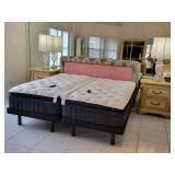 Adjustable king (2 twins)