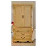 Armoire