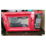 Small microwave, 700 watts