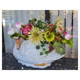 Swan planter
