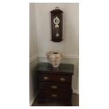 End Table  1 of 2