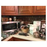 More Kitchen Items
