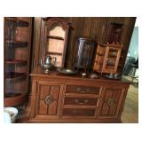 BUFFET, SMALL CURIOS