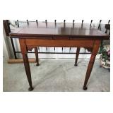 Table w/Pull Out Side