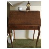 Tilt Top Desk