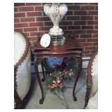 Side table 1 of 2
