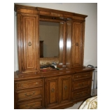Lane dresser & mirror