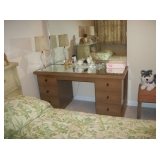vanity/desk
