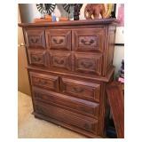 Link-Taylor Chest of Drawers