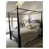 Pa. House $ Poster Bed