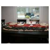 Dining Room Table & 8 Chairs