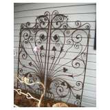 Double Iron Gate