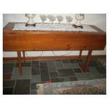 Drop leaf table