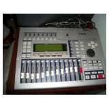 Yamaha AW16G Workstation