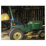 John Deere 855