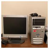 Compaq Harddrive & Monitor,