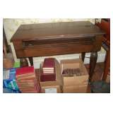 Stinet Desk