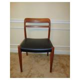 Gustav Bahus DR Chair 1 of 8