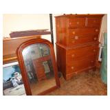 Dresser & Mirror