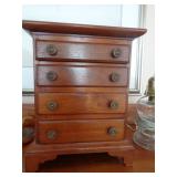 Mini Chest of Drawers/Jewelry Box