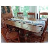 Oak Dining Room table/6 Chairs