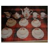 FLOWERD DISH SET
