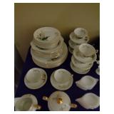 GRACE CHINA SET "WOOD-LILY"