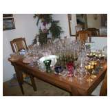 Dining room table, chairs, glassware