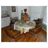 Kitchen Table & 4 leather Chairs