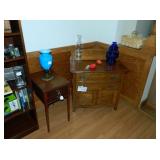 Small Table & Antiques Dry sink