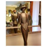 MARVELOUS MILFORD ESTATE SALE FRIDAY MAY 22ND 9AM-2PM COLLECTIBLES, LLADRO, WATERFORD, STATUES!!