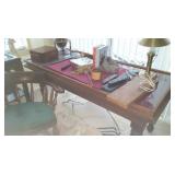 writing desk 