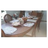thomasville dinning set