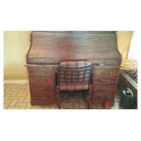 Roy Ola rolltop desk