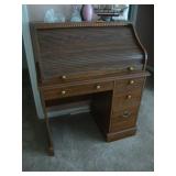 Roll top desk