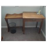 Antique lift top table