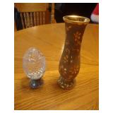 Crystal egg, gold vase