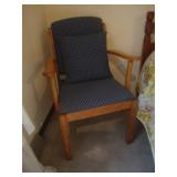 Oak arm chair